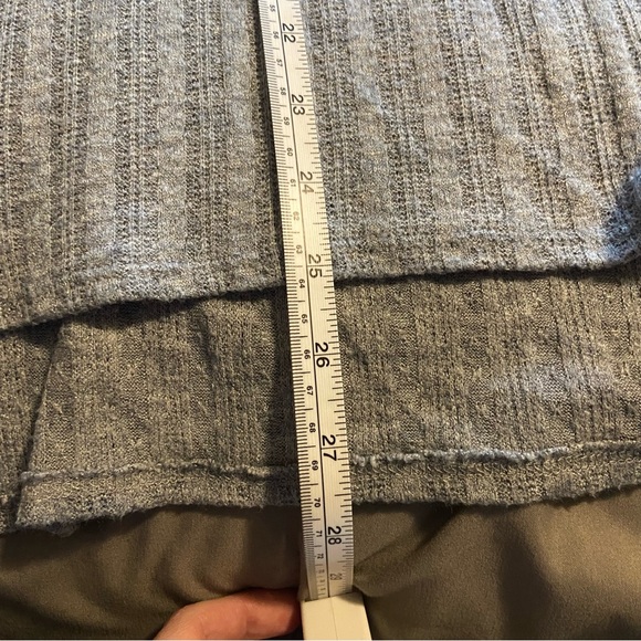 E. Luna Women’s Ribbed Waffle Knit Soft Cozy Sweater - Size 2X - Picture 12 of 12